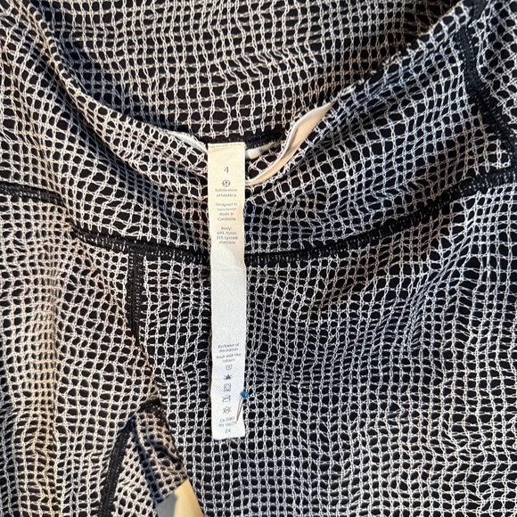 Lululemon Women’s High Rise Wunder Under Luxtreme Leggings, Size 4, Blk & Wht - Picture 6 of 13